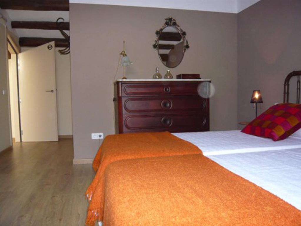 Vilosell Wine Hotel El Vilosell Quarto foto