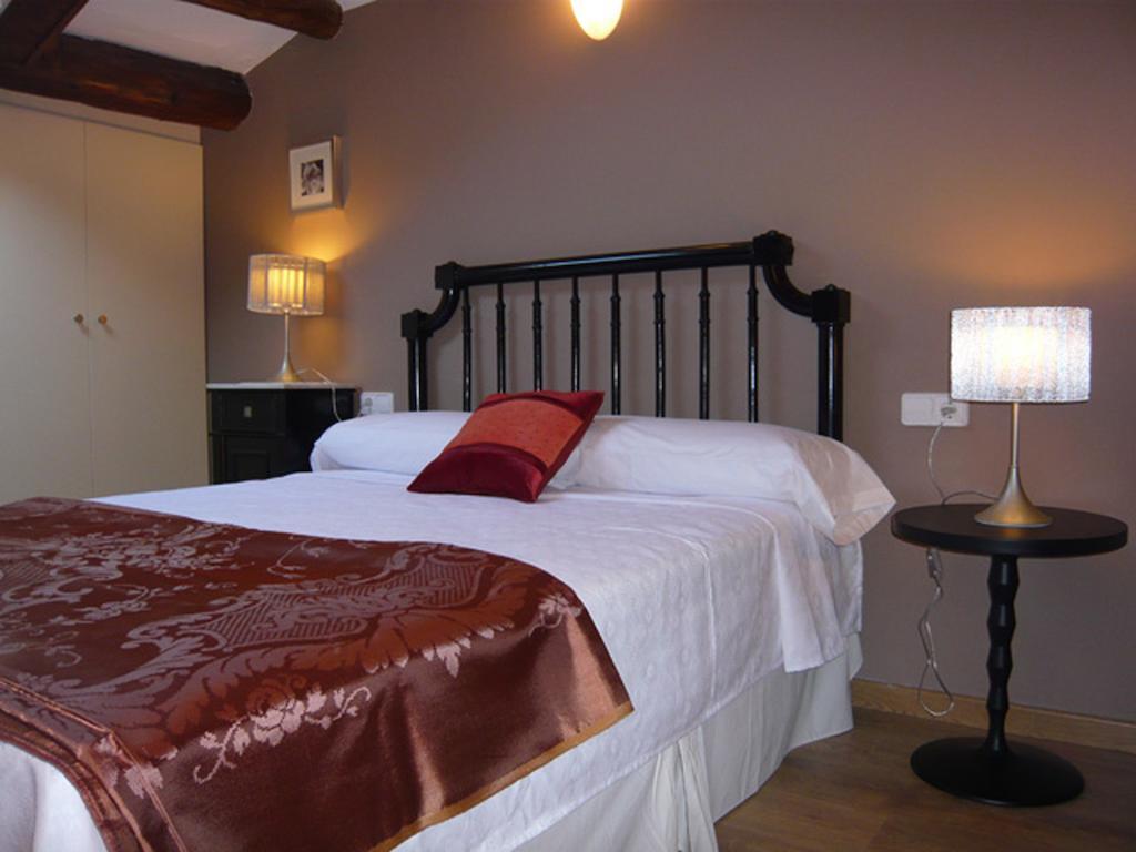 Vilosell Wine Hotel El Vilosell Quarto foto